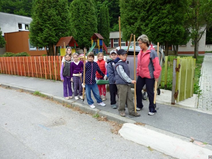 img00002.jpg