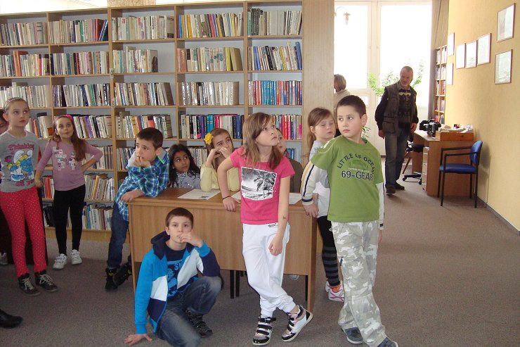 img00003.jpg