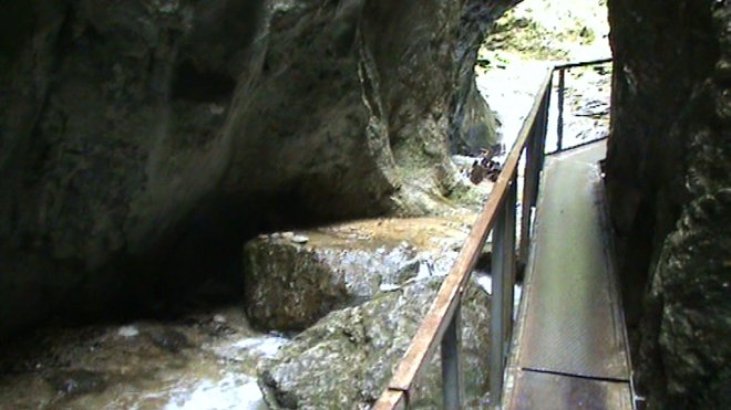 img00035.jpg