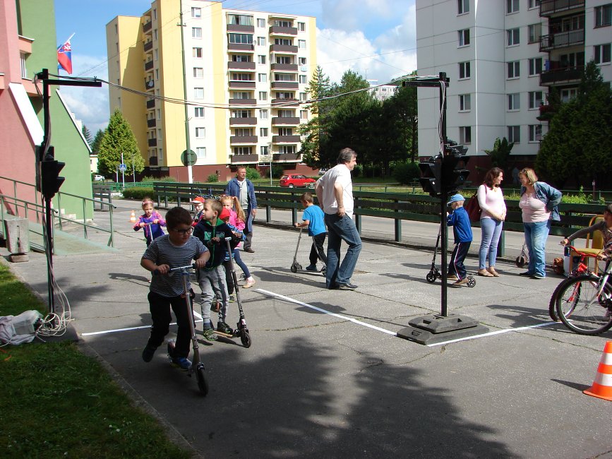 img00011.jpg